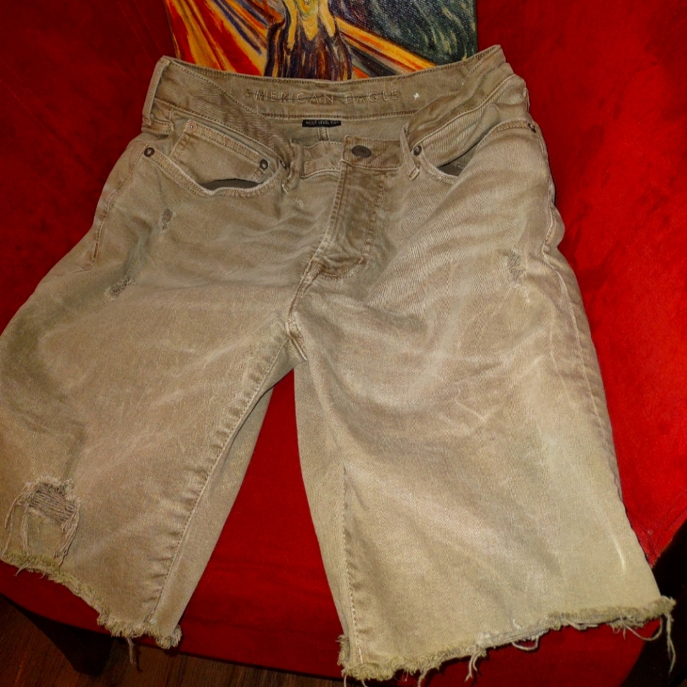 American eagle, mens size 31 cut off, grey, distressed denim shorts